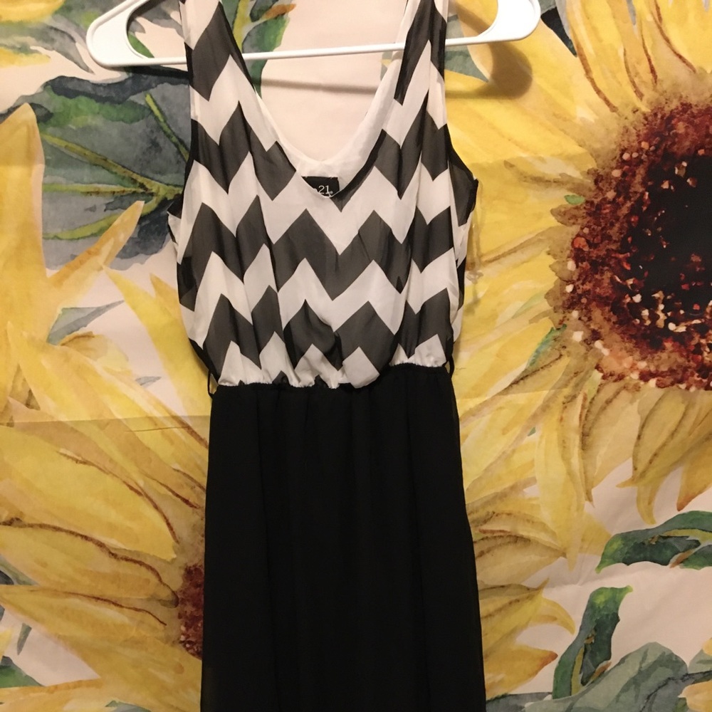 Rue 21 Chevron dress